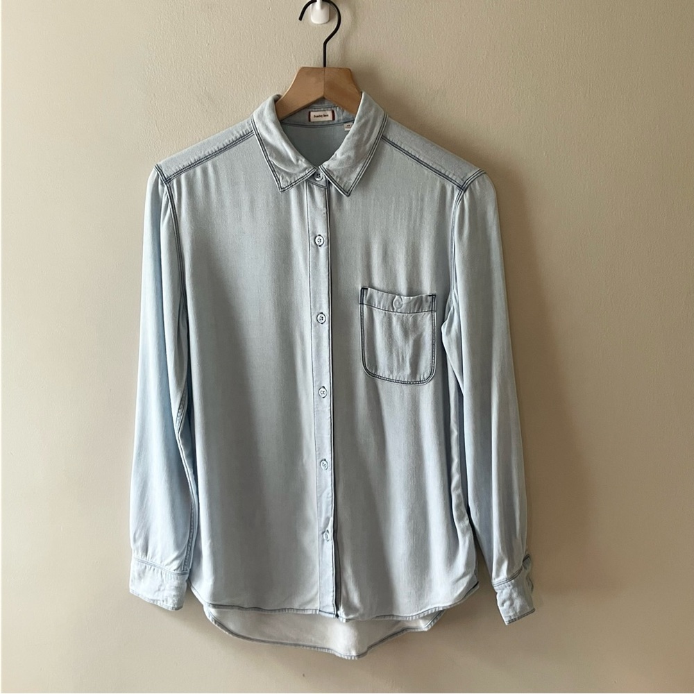 SUNDAY BEST Soft Chambray Button Up Shirt